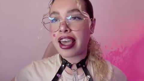 Haely online show from July 1, 2026, 1:18 am