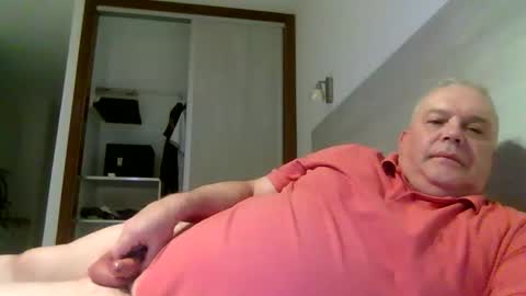 Snapshot of haggisstop chatting on January 16, 2026, 8:46 pm haggisstop online show from January 16, 2026, 8:46 pm