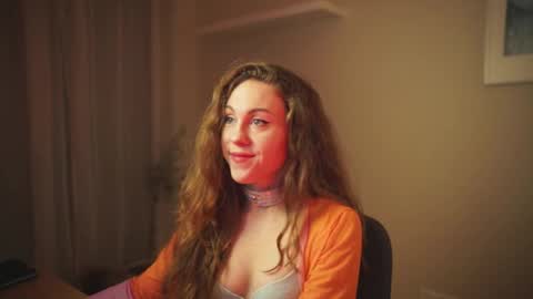 hahayessihaveone online show from November 3, 2025, 7:26 pm