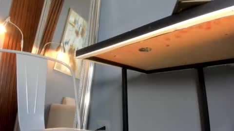 Hailey online show from February 5, 2026, 11:48 am