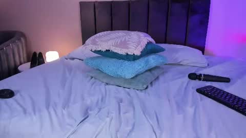 laura online show from June 17, 2026, 10:43 pm