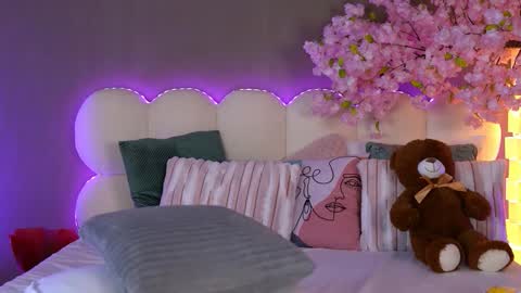 Hailey online show from March 11, 2026, 9:59 am