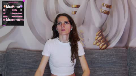 HaileyPeach online show from February 3, 2025, 11:58 pm