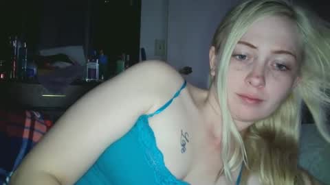 Snapshot of haileyakuma69 chatting on October 30, 2025, 8:49 am Hailey and d online show from October 30, 2025, 8:49 am