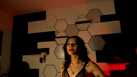 haileycat_ online show from December 23, 2024, 1:51 am