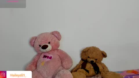 Hailey online show from February 12, 2026, 1:55 am