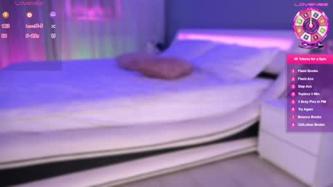 Masha online show from December 21, 2024, 8:00 pm