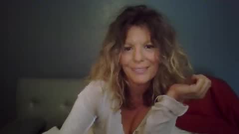 Snapshot of haileys123 chatting on September 19, 2025, 7:58 pm Hailey online show from September 19, 2025, 7:58 pm