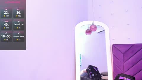 haileystonei online show from January 17, 2025, 11:38 am