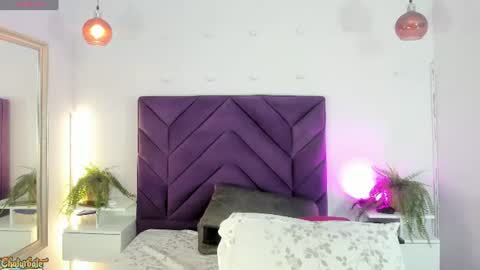 haileystonei online show from June 30, 2026, 11:22 am