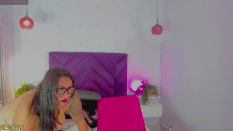 haileystonei online show from July 15, 2026, 11:48 am