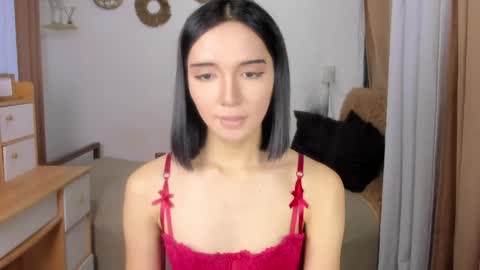 Snapshot of hailyourqueenofsatisfaction chatting on May 10, 2026, 9:25 am Haily online show from May 10, 2026, 9:25 am