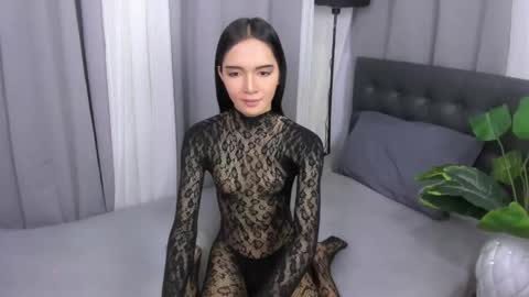 Snapshot of hailyourqueenofsatisfaction chatting on June 4, 2026, 9:48 am Haily online show from June 4, 2026, 9:48 am