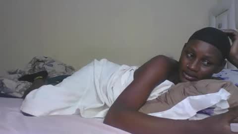 Snapshot of hairy_pussy702282 chatting on June 6, 2026, 12:16 am hairy_pussy702282 online show from June 6, 2026, 12:16 am