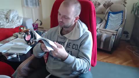Puppy3 StockyDaddiesmusclebearsbeefybigmans online show from December 12, 2024, 11:07 am