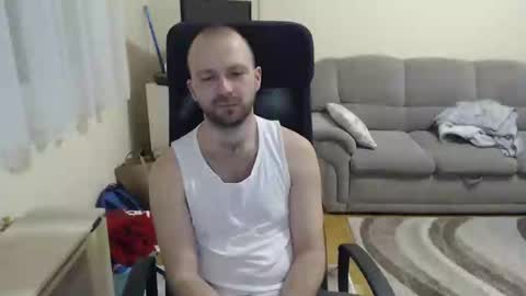 Puppy3 StockyDaddiesmusclebearsbeefybigmans online show from January 17, 2025, 6:12 pm