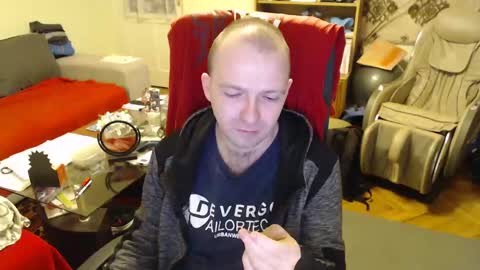 Puppy3 StockyDaddiesmusclebearsbeefybigmans online show from February 3, 2025, 3:49 pm