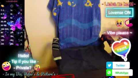 Snapshot of hairyass25yo chatting on October 14, 2025, 5:25 pm Puppy3 StockyDaddiesmusclebearsbeefybigmans online show from October 14, 2025, 5:25 pm