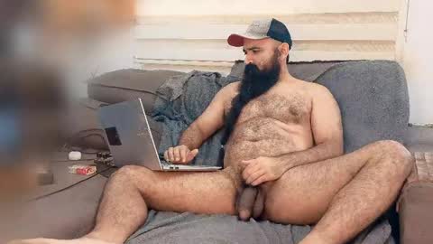 Hairy Beard Smoker online show from May 17, 2026, 1:07 pm