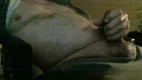 Snapshot of hairydude962 chatting on January 21, 2025, 4:43 am hairydude962 online show from January 21, 2025, 4:43 am