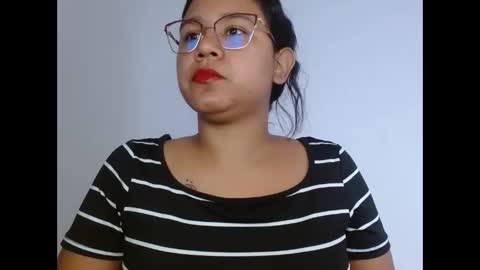 hairygirl83 online show from June 3, 2026, 12:52 pm