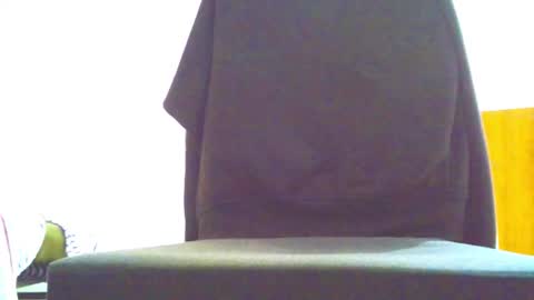 Snapshot of hairyhornytwinkk chatting on October 7, 2025, 11:18 am HairyHornyTwinkk online show from October 7, 2025, 11:18 am