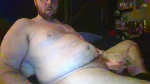 Snapshot of hairylover75 chatting on January 7, 2026, 4:53 pm hairylover75 online show from January 7, 2026, 4:53 pm