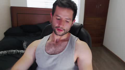 Snapshot of hairyncuteass chatting on February 1, 2025, 10:34 pm hairyncuteass online show from February 1, 2025, 10:34 pm