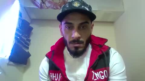 hakemooo482407 online show from February 1, 2026, 9:57 pm