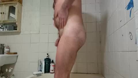 hakfin666 online show from December 21, 2025, 6:31 am