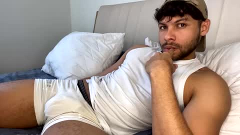 Snapshot of haku_kanjii chatting on February 23, 2025, 5:50 pm Independent       model  online show from February 23, 2025, 5:50 pm