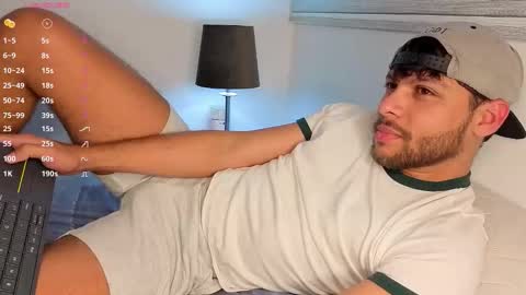 Snapshot of haku_kanjii chatting on October 23, 2025, 10:19 pm Independent       model  online show from October 23, 2025, 10:19 pm