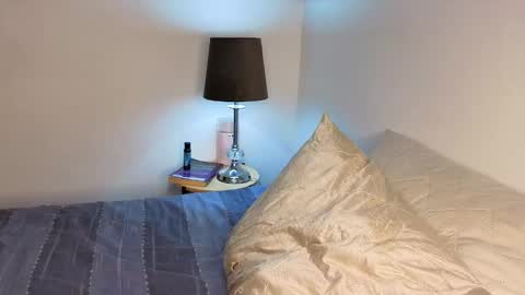 Snapshot of haku_kanjii chatting on October 25, 2025, 1:02 am Independent       model  online show from October 25, 2025, 1:02 am