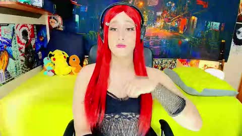 Snapshot of hakurukushka chatting on November 1, 2025, 9:06 pm Haku Please help me with your thumbs up its important online show from November 1, 2025, 9:06 pm