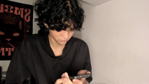 Snapshot of halan_jr chatting on September 18, 2025, 12:45 am halan online show from September 18, 2025, 12:45 am