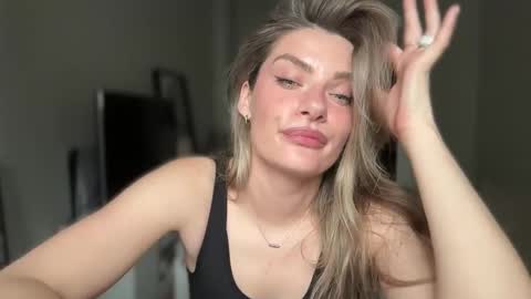 Snapshot of haley_rune chatting on October 10, 2025, 11:20 am haley_rune online show from October 10, 2025, 11:20 am