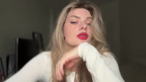 Snapshot of haley_rune chatting on October 16, 2025, 10:16 am haley_rune online show from October 16, 2025, 10:16 am