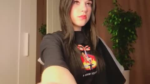Kimberly online show from September 9, 2025, 6:51 pm