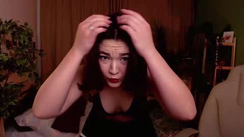 Mary online show from November 15, 2025, 2:13 pm