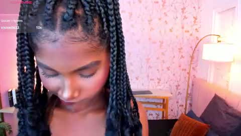 Halley Lorens online show from July 29, 2026, 7:01 pm