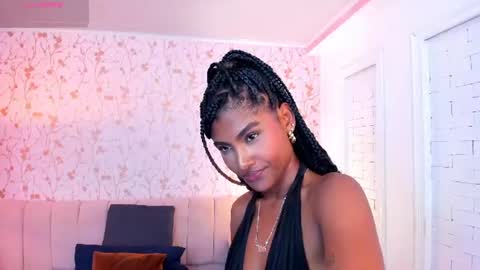 Halley Lorens online show from August 3, 2026, 7:06 pm