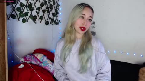 reashell online show from October 5, 2025, 9:02 pm