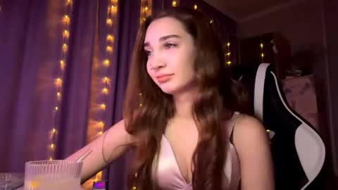 Holly online show from February 1, 2026, 10:08 pm