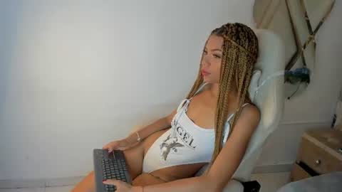 hallyasm online show from July 3, 2026, 2:34 pm