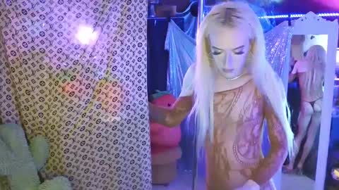 halovalentine online show from March 11, 2025, 12:11 am