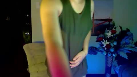 Snapshot of han_davis chatting on October 20, 2025, 9:37 pm Dem online show from October 20, 2025, 9:37 pm