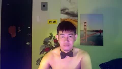 Snapshot of han_davis chatting on October 25, 2025, 1:18 pm Dem online show from October 25, 2025, 1:18 pm