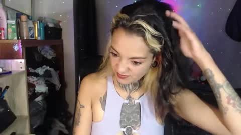 Hanya online show from April 24, 2026, 11:51 pm