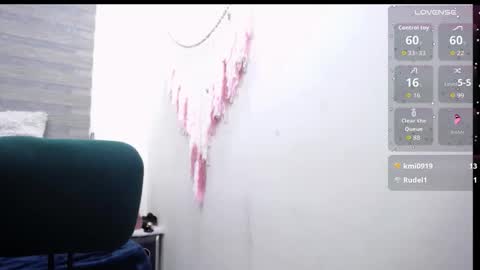 hana_arias online show from September 12, 2025, 11:15 pm