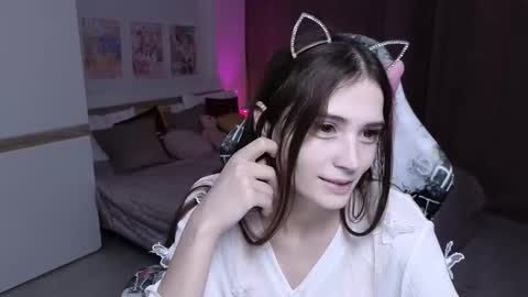 Snapshot of hana_flo chatting on September 23, 2025, 2:09 pm Hana online show from September 23, 2025, 2:09 pm